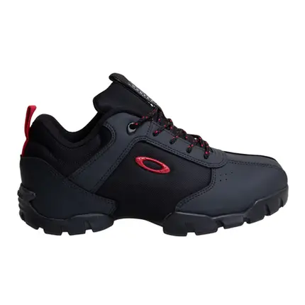 Tênis Oakley Battle Black Red - l Surftrip l