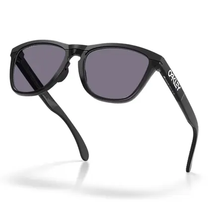 Óculos Oakley Frogskins Range XL Matte Black Prizm Grey - l Surftrip l
