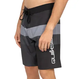 Bermuda Quiksilver Everyday Reconnect Stripe Preto