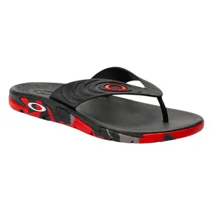 Chinelo Oakley Crowd Camo Preto/Vermelho