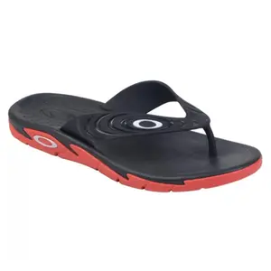 Chinelo Oakley Crowd Grenadine Preto/Vermelho