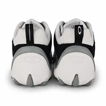 Tênis Oakley Teeth Alpha Podpah Jet Black - l Surftrip l