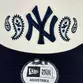 Boné New Era 9Forty Paisley New York Off White