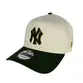 Boné New Era 940AF Q126 Metallic New York Yankees Off White