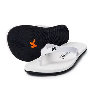 Chinelo Sandália Kenner Summer Branco/Preto