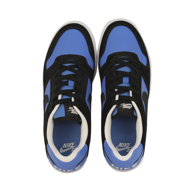 nike zoom delta force